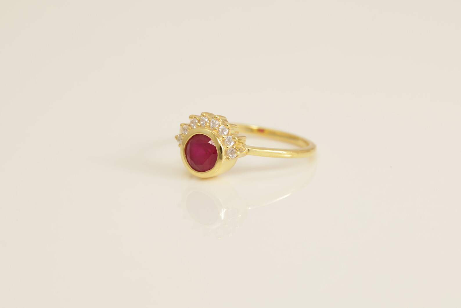 0.50 CT Garnet Cluster Engagement Ring, Vintage Solitaire Wedding Ring, Promise Ring, Anniversary Ring, Vintage Style Ring